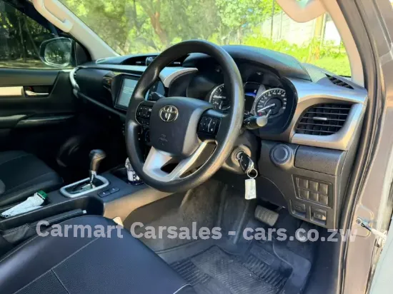 Picture of Toyota Hilux 2023