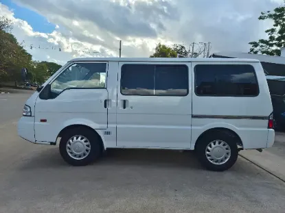 Picture of Mazda Bongo 2018