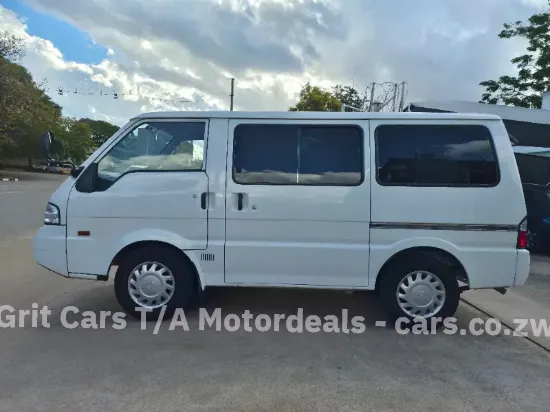Picture of Mazda Bongo 2018
