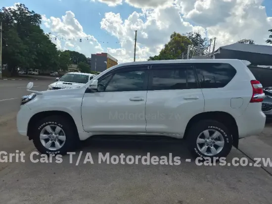 Picture of Toyota Prado 2016