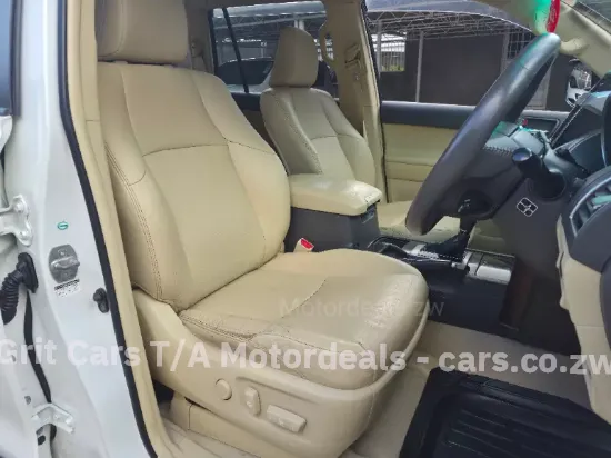 Picture of Toyota Prado 2016