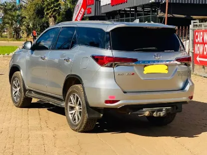 Picture of Toyota Fortuner 2017