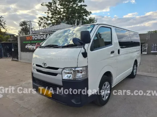 Picture of Toyota Hiace 2017