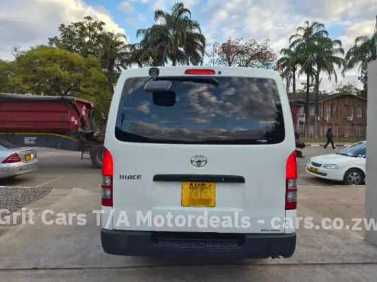 Picture of Toyota Hiace 2017