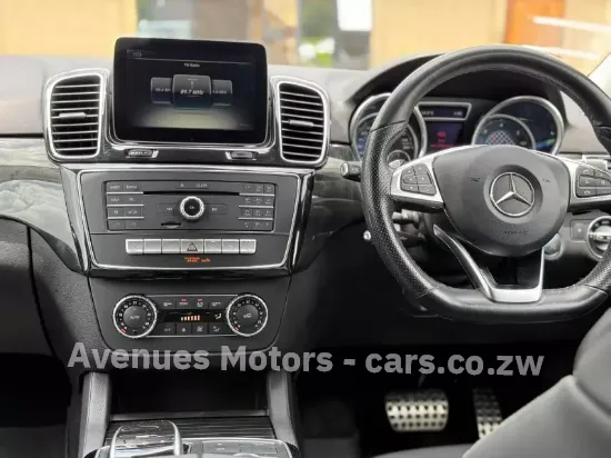 Picture of Mercedes Benz GLE 2018