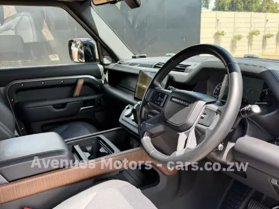 Picture of Land Rover Defender 2022