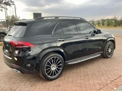 Picture of Mercedes Benz GLE 2021