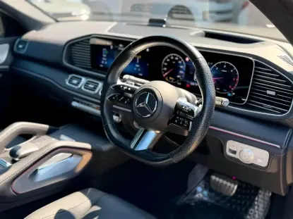Picture of Mercedes Benz GLE 2025
