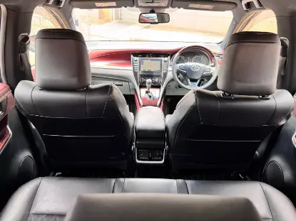 Picture of Toyota Harrier 2014