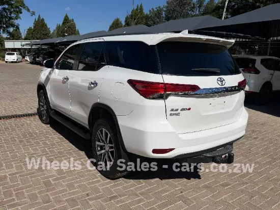 Picture of Toyota Fortuner 2020