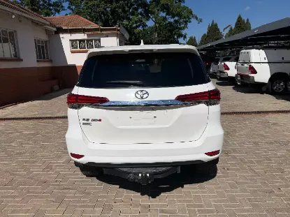 Picture of Toyota Fortuner 2020