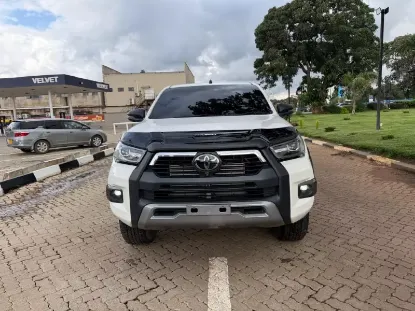 Picture of Toyota Hilux 2022