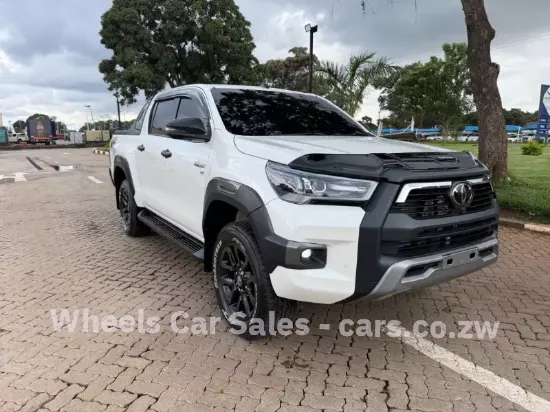 Picture of Toyota Hilux 2022