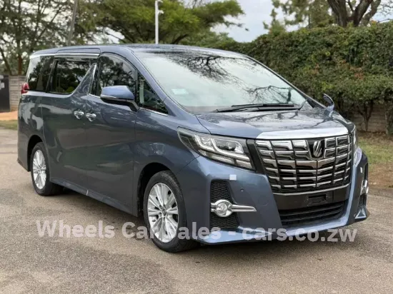 Picture of Toyota Alphard 2017