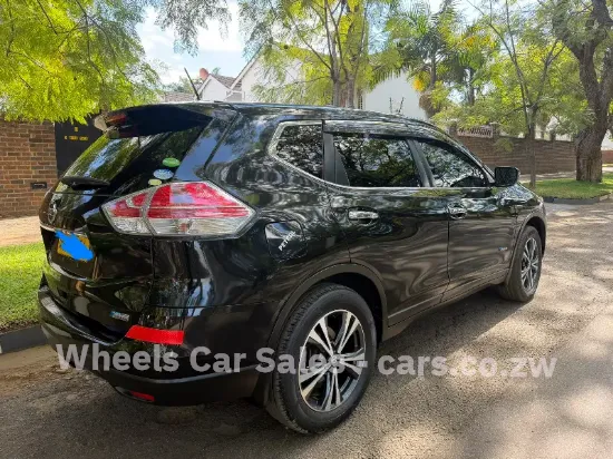 Picture of Nissan X-Trail 2016
