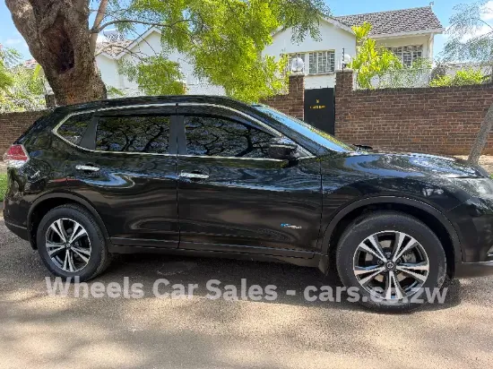 Picture of Nissan X-Trail 2016