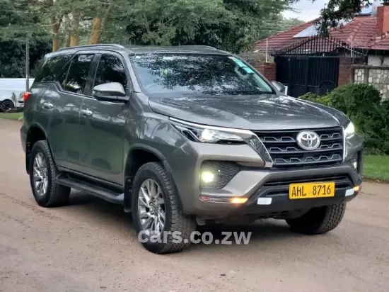 Picture of Toyota Fortuner 2022