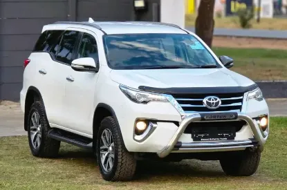 Picture of Toyota Fortuner 2017