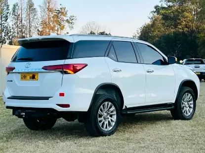Picture of Toyota Fortuner 2022