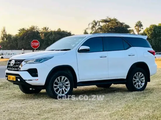 Picture of Toyota Fortuner 2022