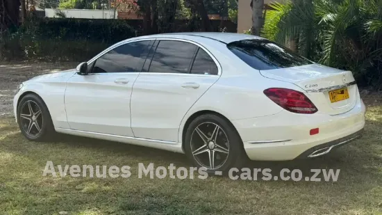 Picture of Mercedes Benz C-Class 2015