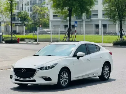 Picture of Mazda Axela (Mazda3) for hire!