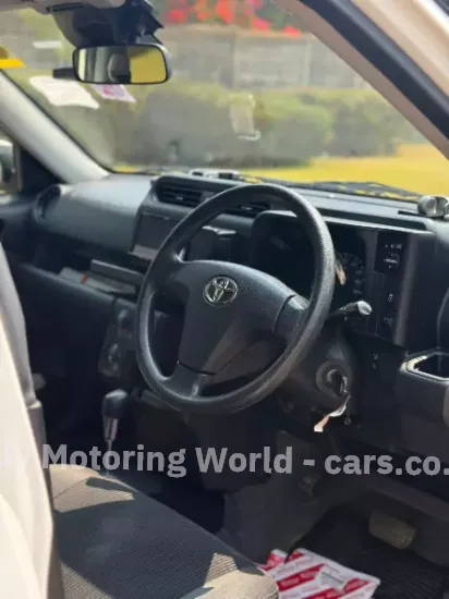 Picture of Toyota Probox 2020