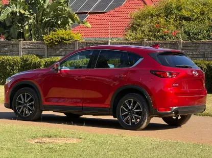 Picture of Mazda CX-5 2017