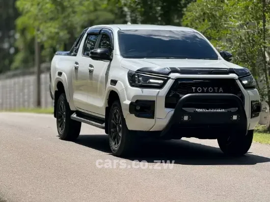 Picture of Toyota Hilux 2023