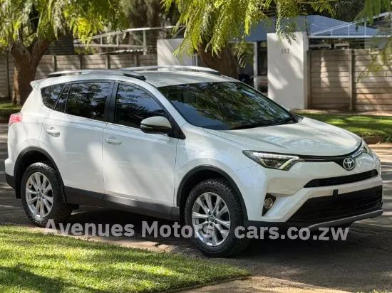 Picture of Toyota Rav4 2017