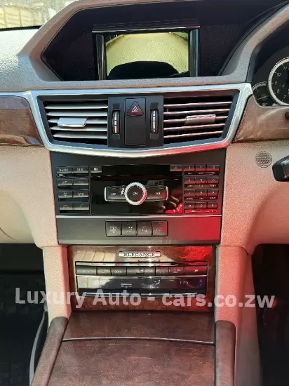 Picture of Mercedes Benz E class 2012