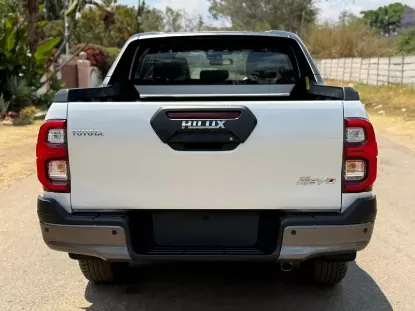 Picture of Toyota Hilux 2025