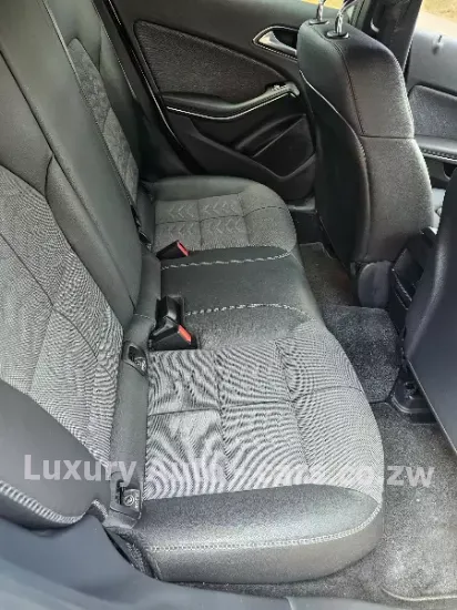 Picture of Mercedes Benz GLA 2017