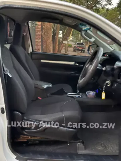 Picture of Toyota Hilux 2018