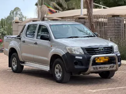 Picture of Toyota Hilux D4D for Hire!! From