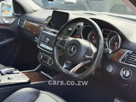 Picture of Mercedes Benz GLS 2016