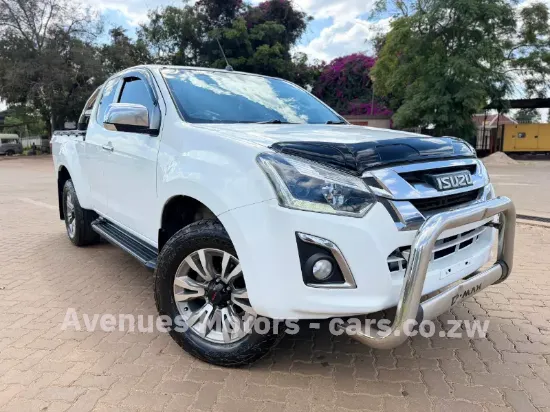 Picture of Isuzu KB300 2018