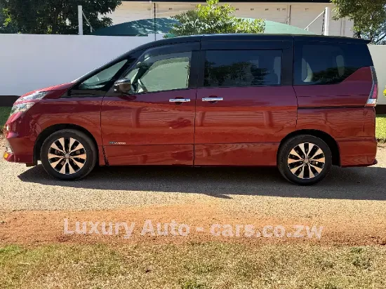 Picture of Nissan Serena 2017