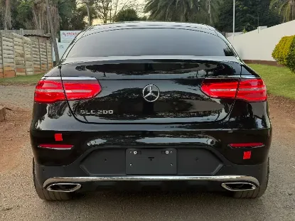 Picture of Mercedes Benz GLC 2017