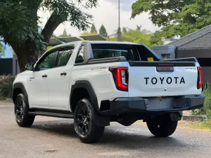 Picture of Toyota Hilux 2026