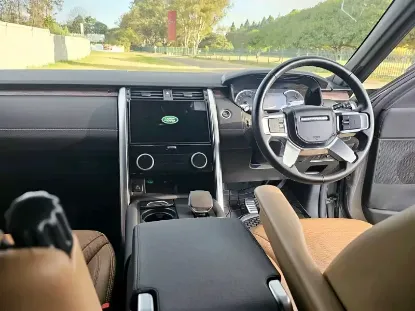 Picture of Land Rover Discovery 2023