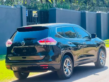Picture of Nissan X-Trail 2017
