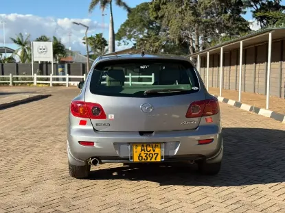 Picture of Mazda Axela 2004