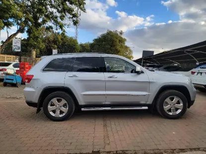 Picture of Jeep Grand Cherokee 2011