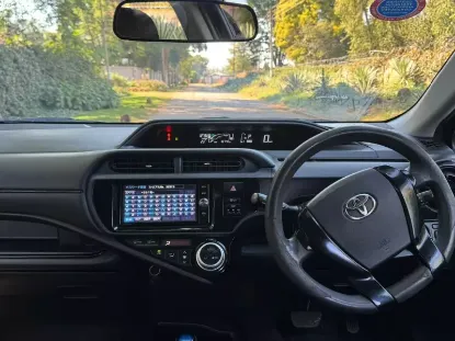 Picture of Toyota Aqua 2016