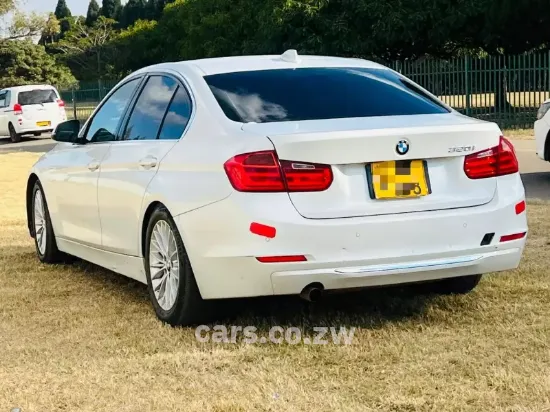 Picture of BMW 3 Series 2013