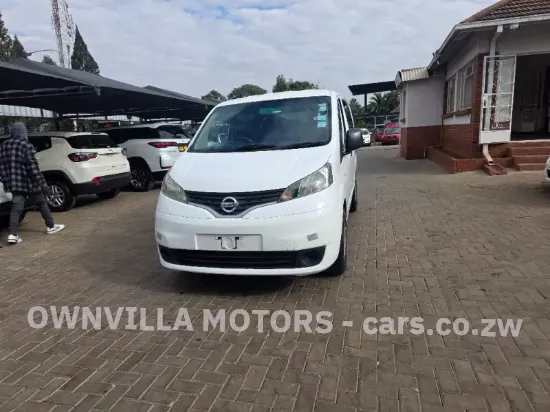 Picture of Nissan NV200 2016