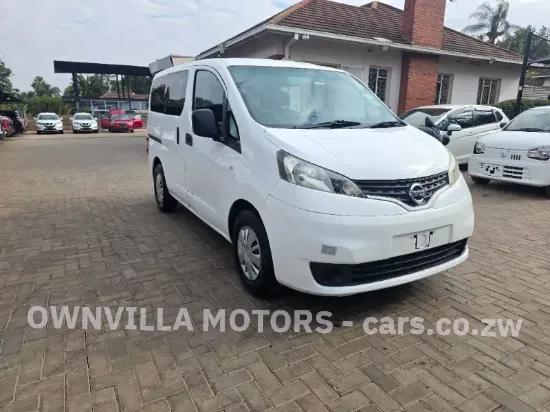 Picture of Nissan NV200 2016