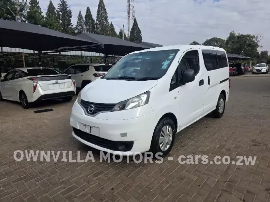 Picture of Nissan NV200 2016