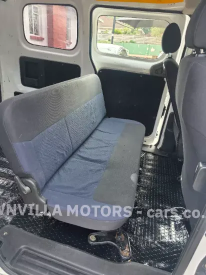 Picture of Nissan NV200 2016
